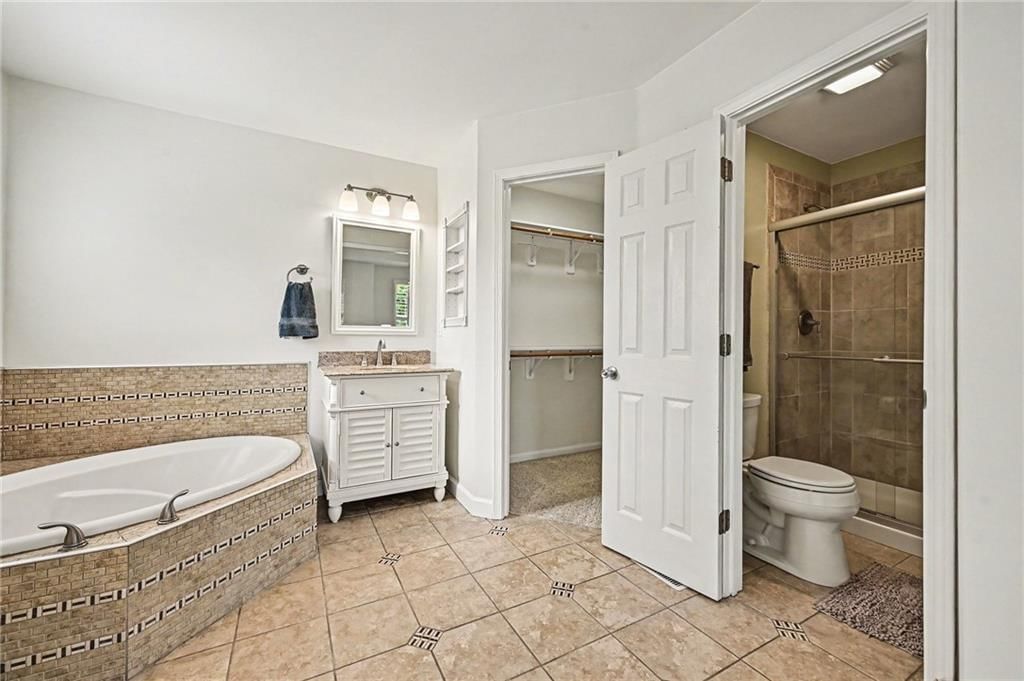 10311 NW 85th Court — photo 15