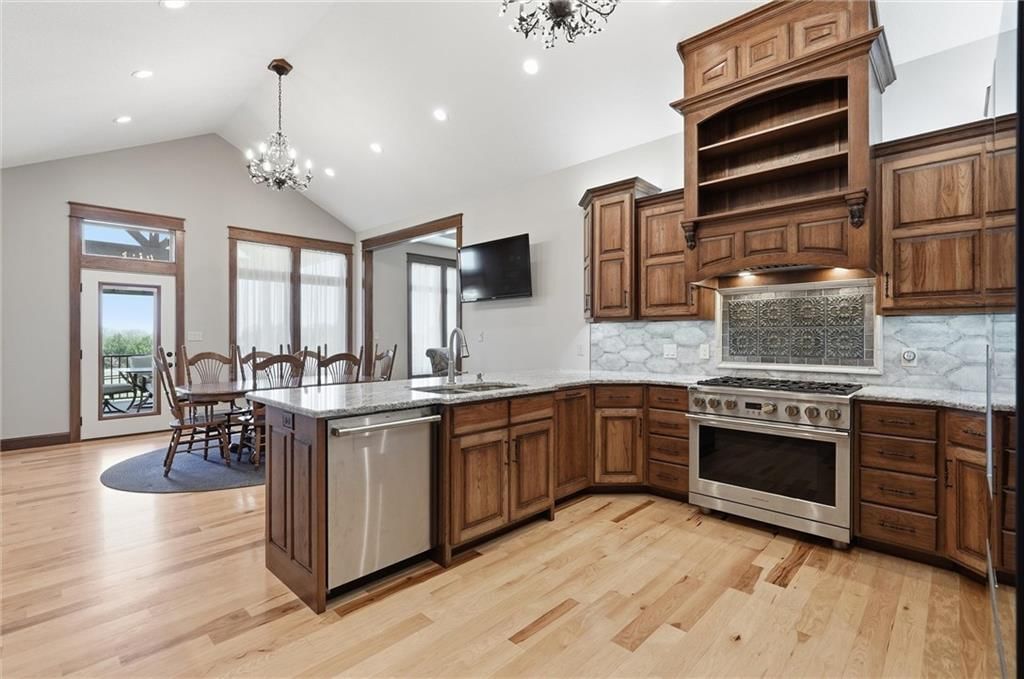 7630 SE Berryton Road — photo 15