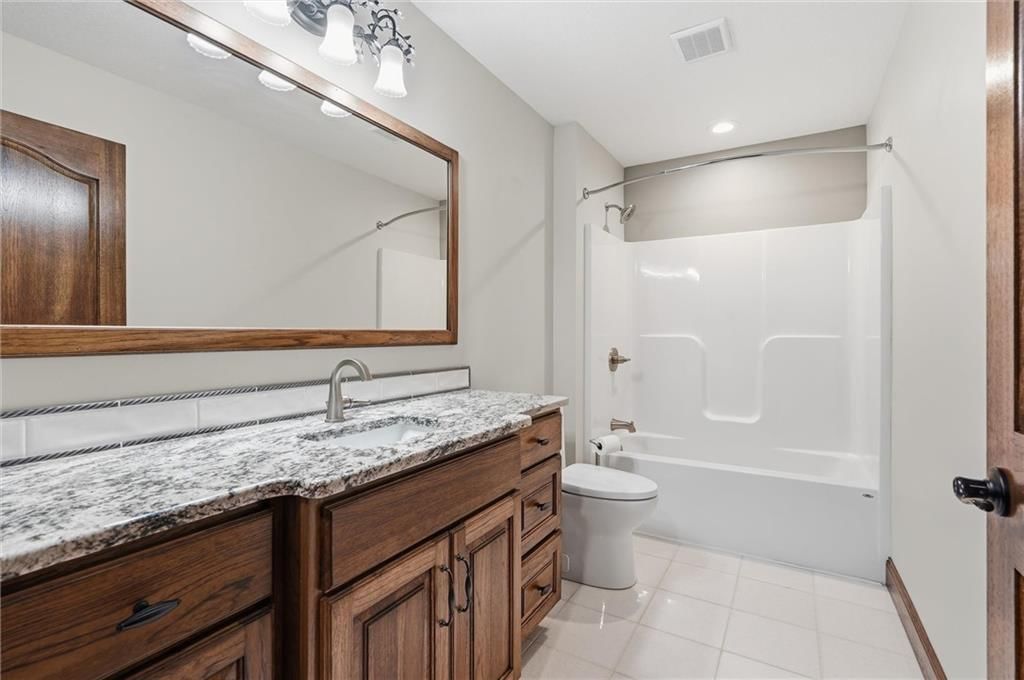 7630 SE Berryton Road — photo 39