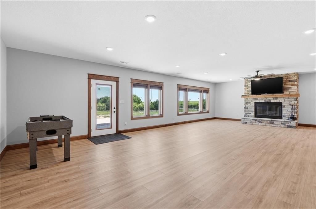 7630 SE Berryton Road — photo 42