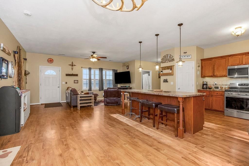 4395 Weaver School Road — photo 13
