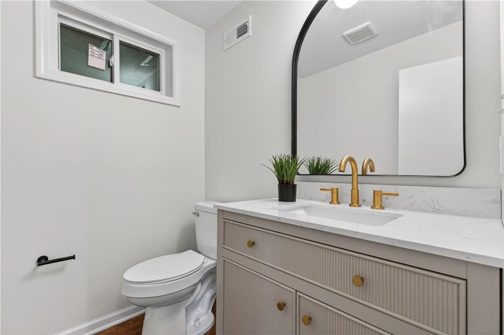 13516 W 71st Street — photo 21