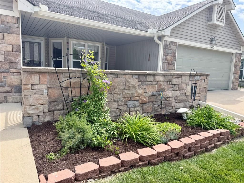 15621 Landauer Circle — photo 2