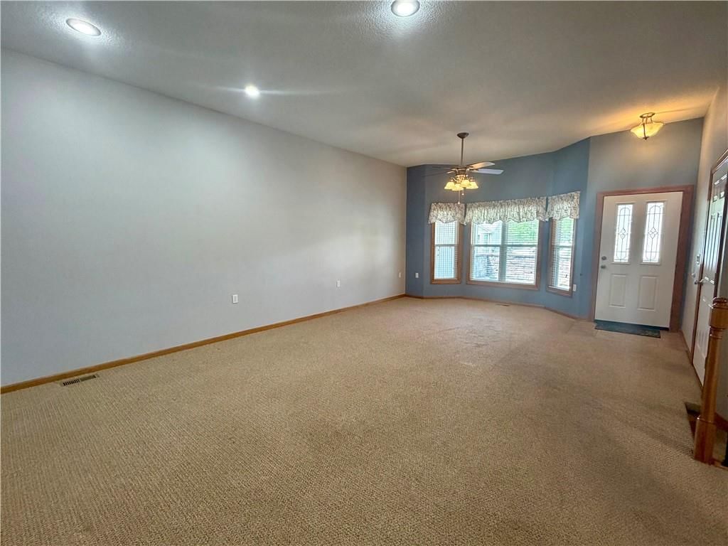 15621 Landauer Circle — photo 9