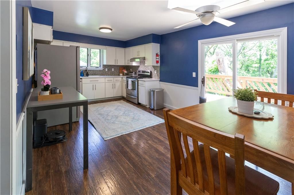 19005 Lowell Avenue — photo 14