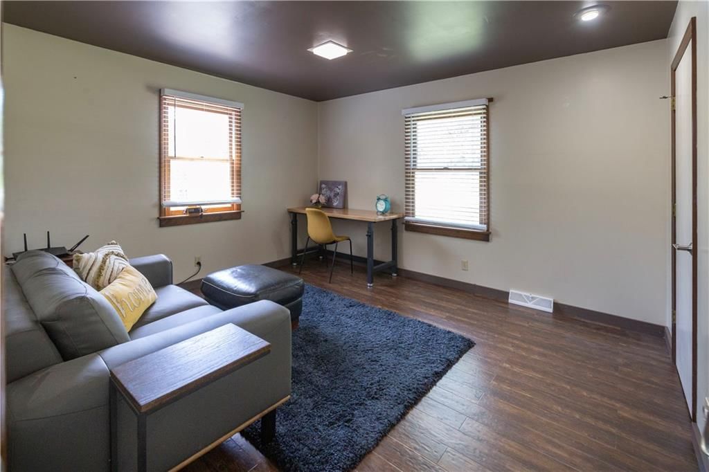 19005 Lowell Avenue — photo 21