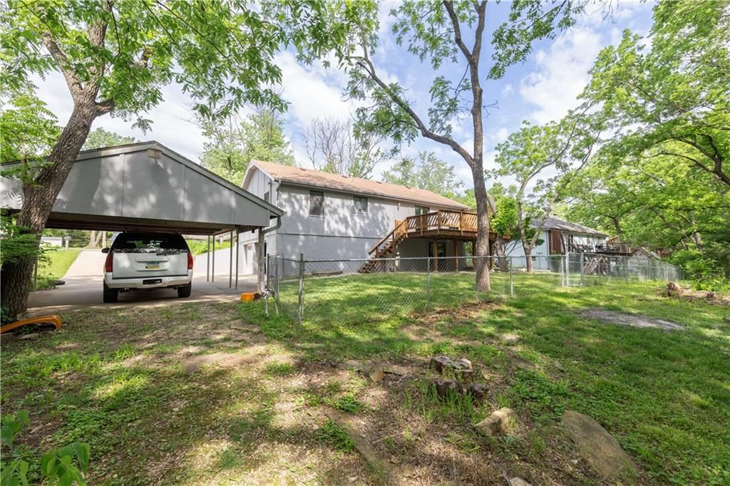 19005 Lowell Avenue — photo 42