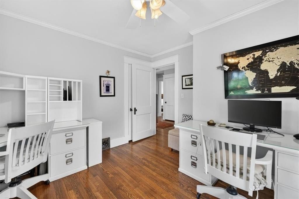 631 W 59th Street — photo 18