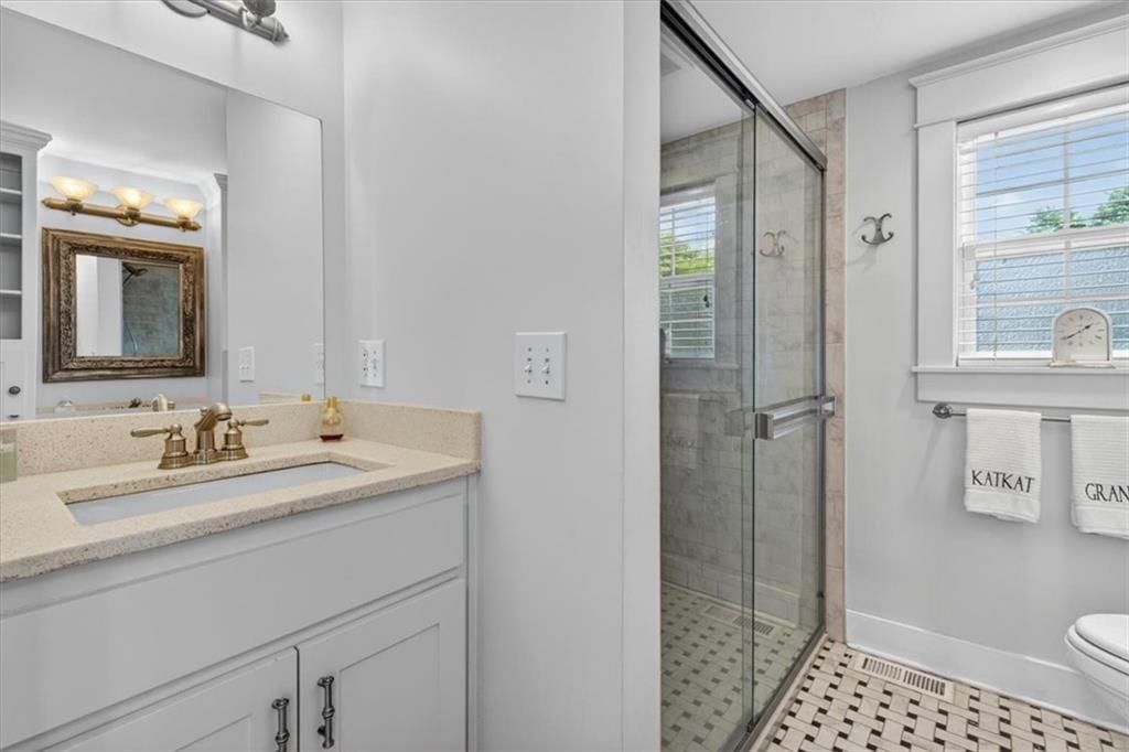 631 W 59th Street — photo 23