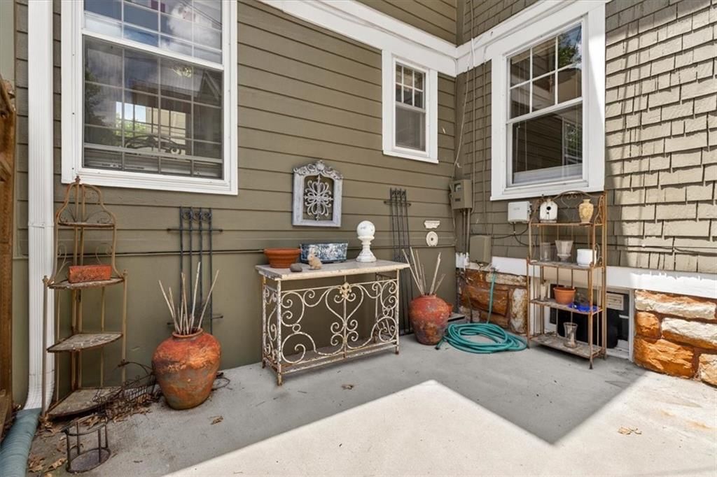 631 W 59th Street — photo 29