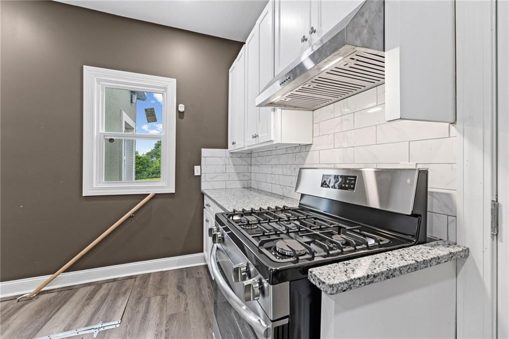 330 Garfield Avenue — photo 6