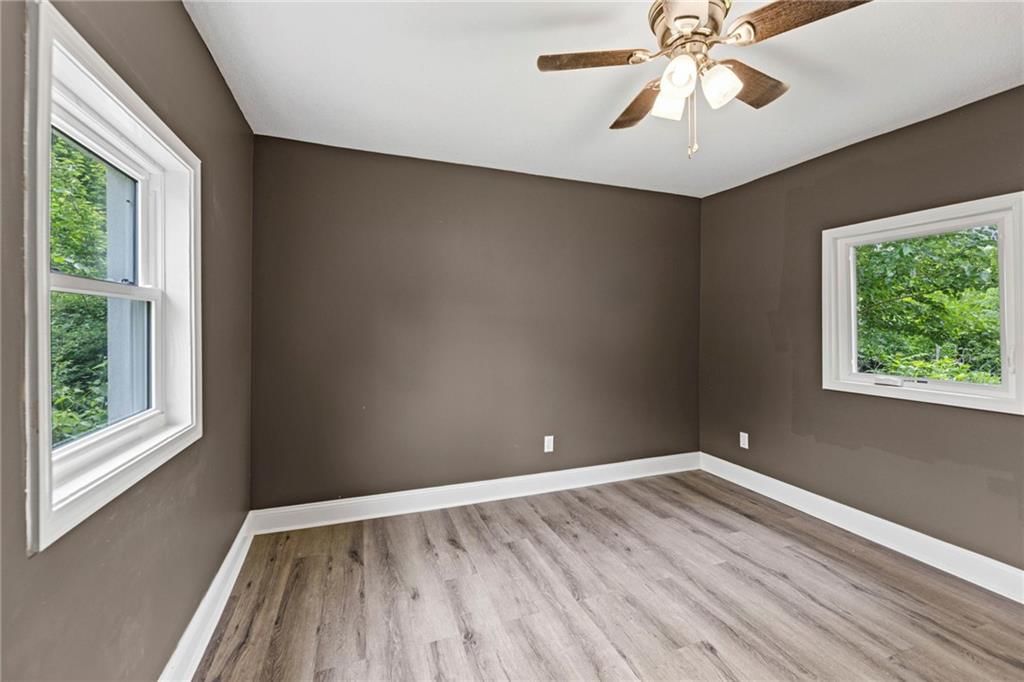 330 Garfield Avenue — photo 15