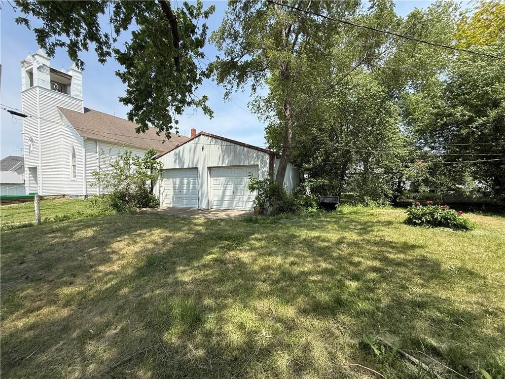 102 N West Street — photo 5