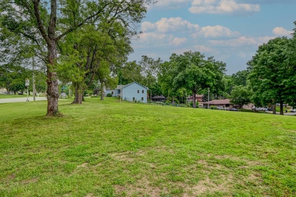 4407 S Phelps Road — photo 4