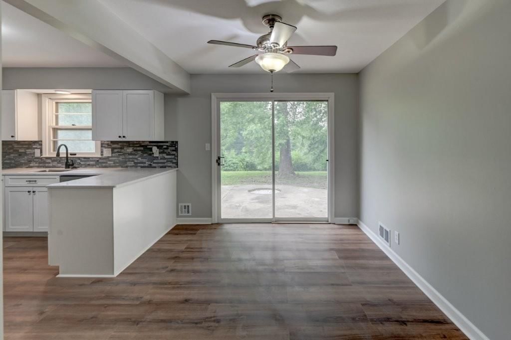 4407 S Phelps Road — photo 18