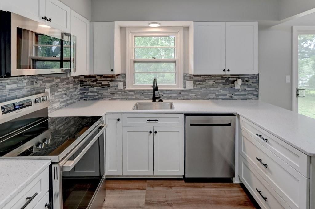 4407 S Phelps Road — photo 22