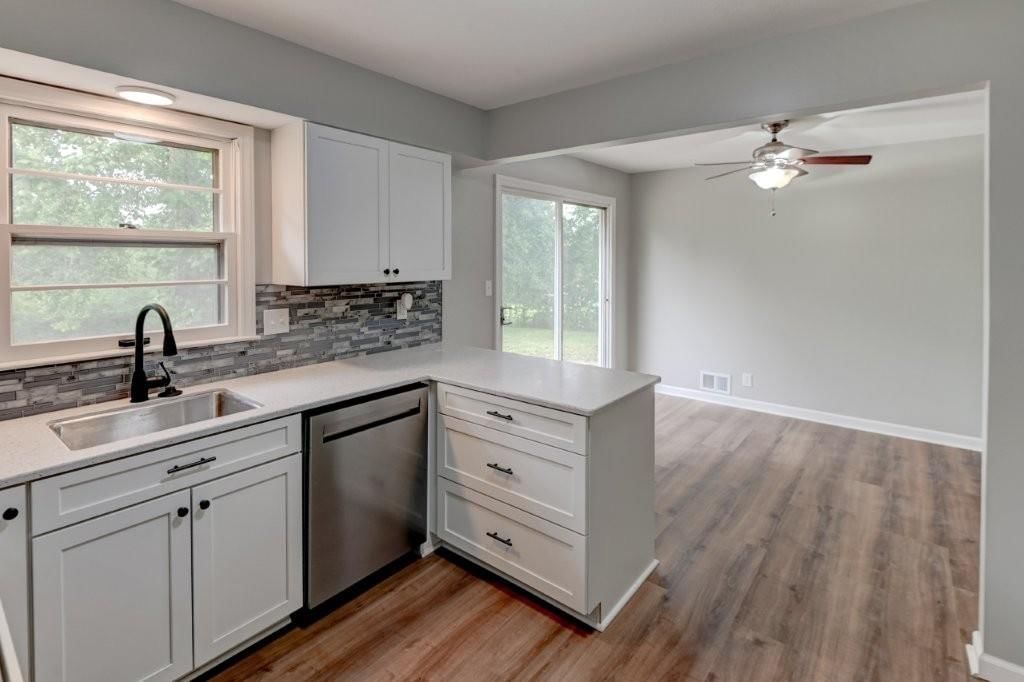 4407 S Phelps Road — photo 23