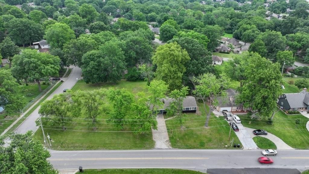 4407 S Phelps Road — photo 32