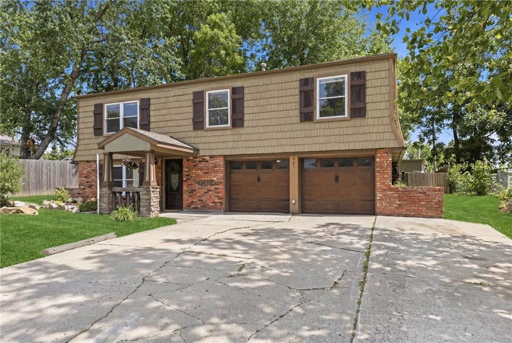 5905 N Denver Avenue — photo 2