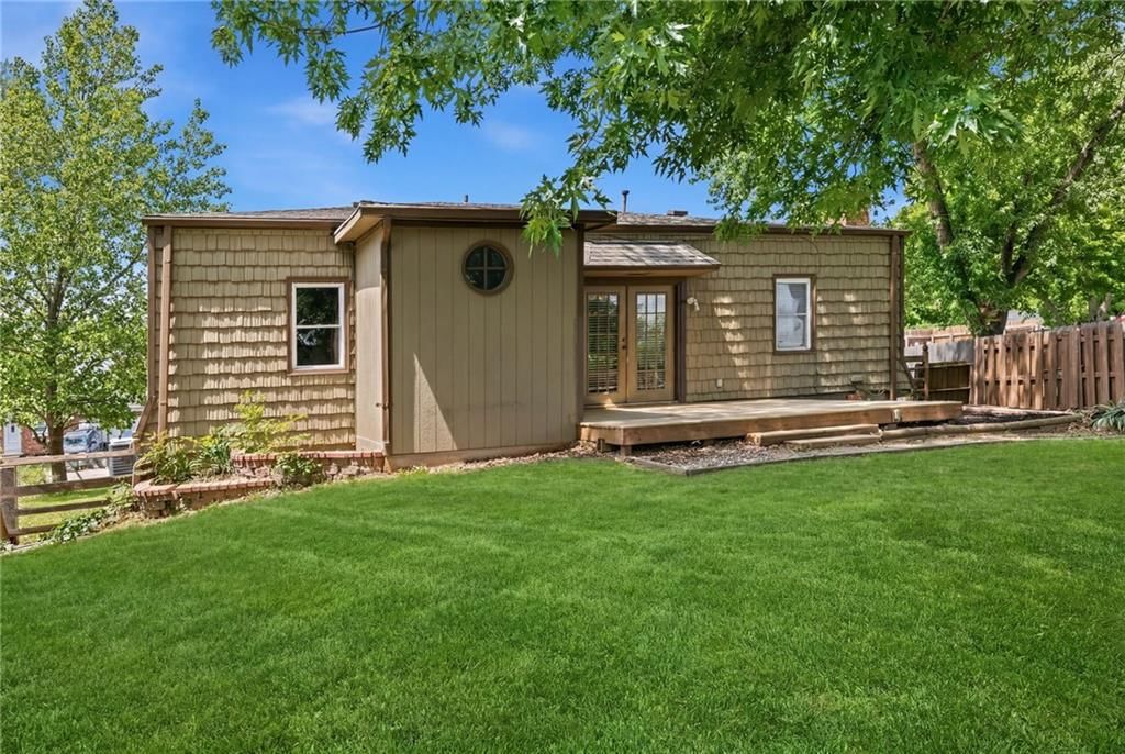 5905 N Denver Avenue — photo 43
