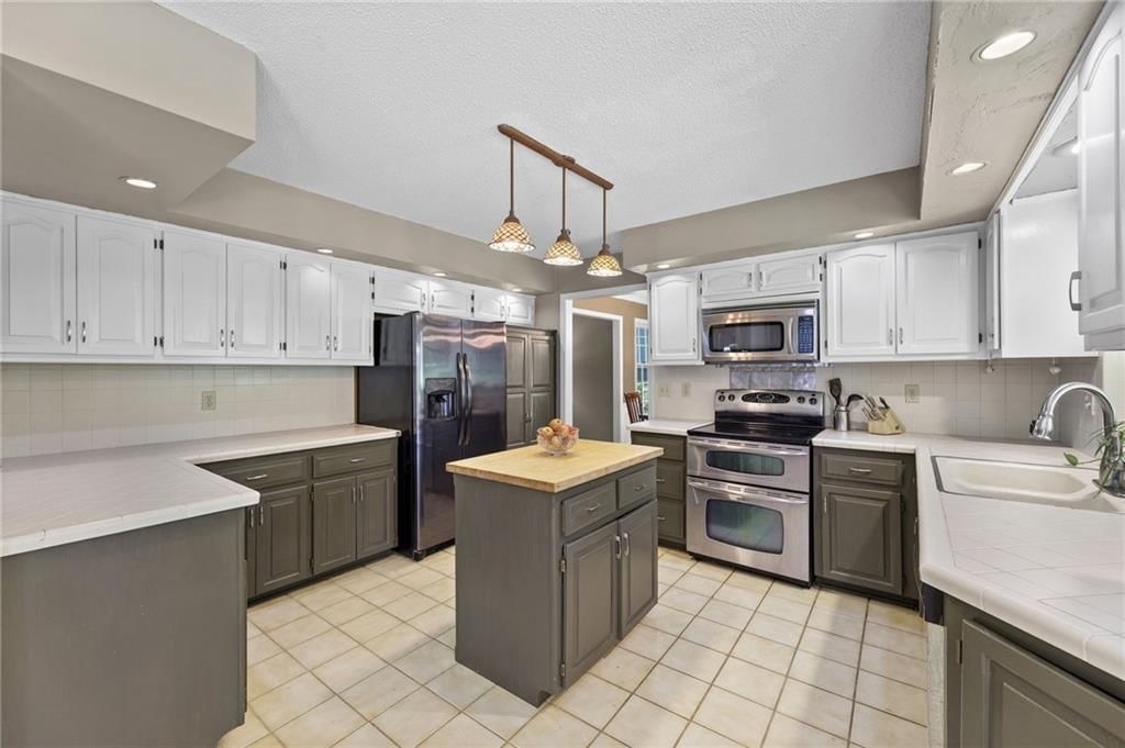 14350 W 81st Place — photo 14