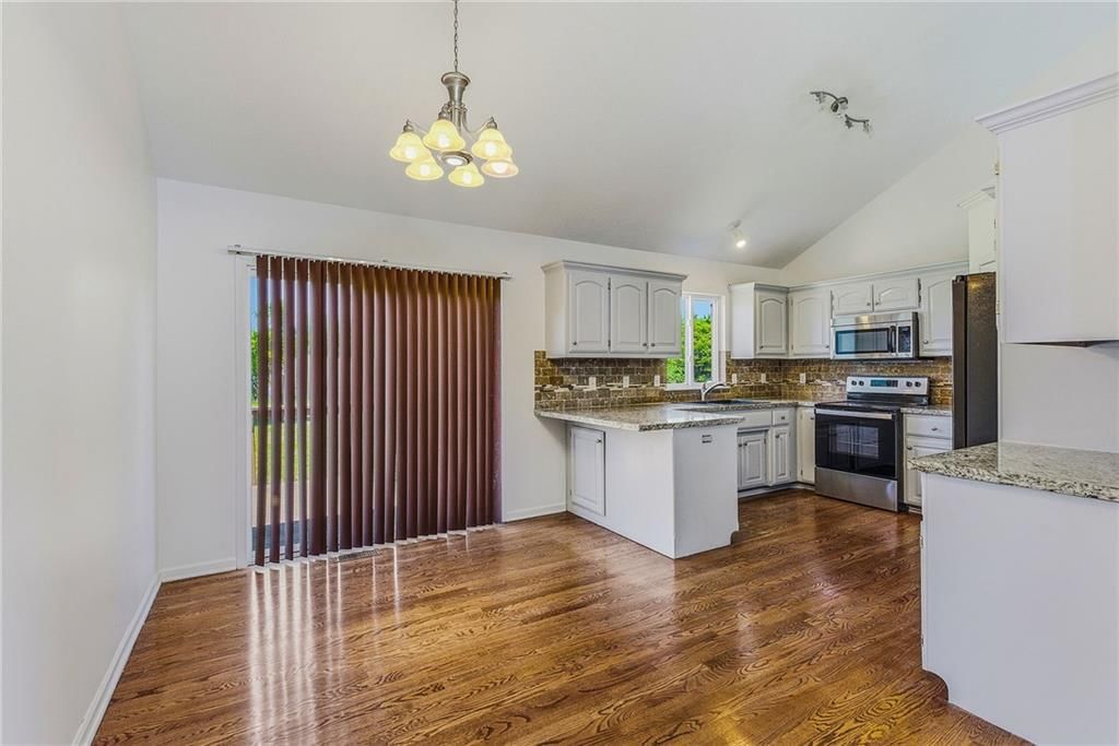 622 Johnston Parkway — photo 17