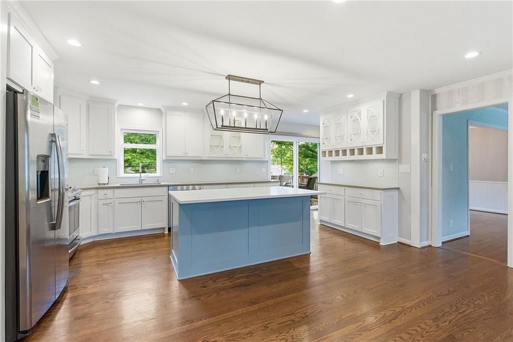 9915 MERCIER Street — photo 17