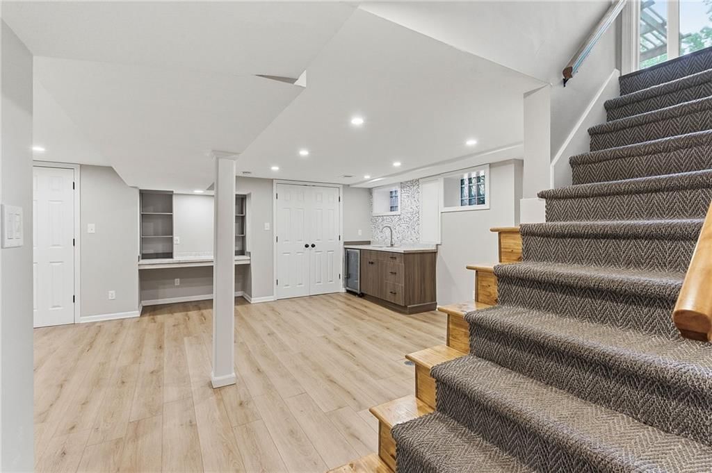 9915 MERCIER Street — photo 37
