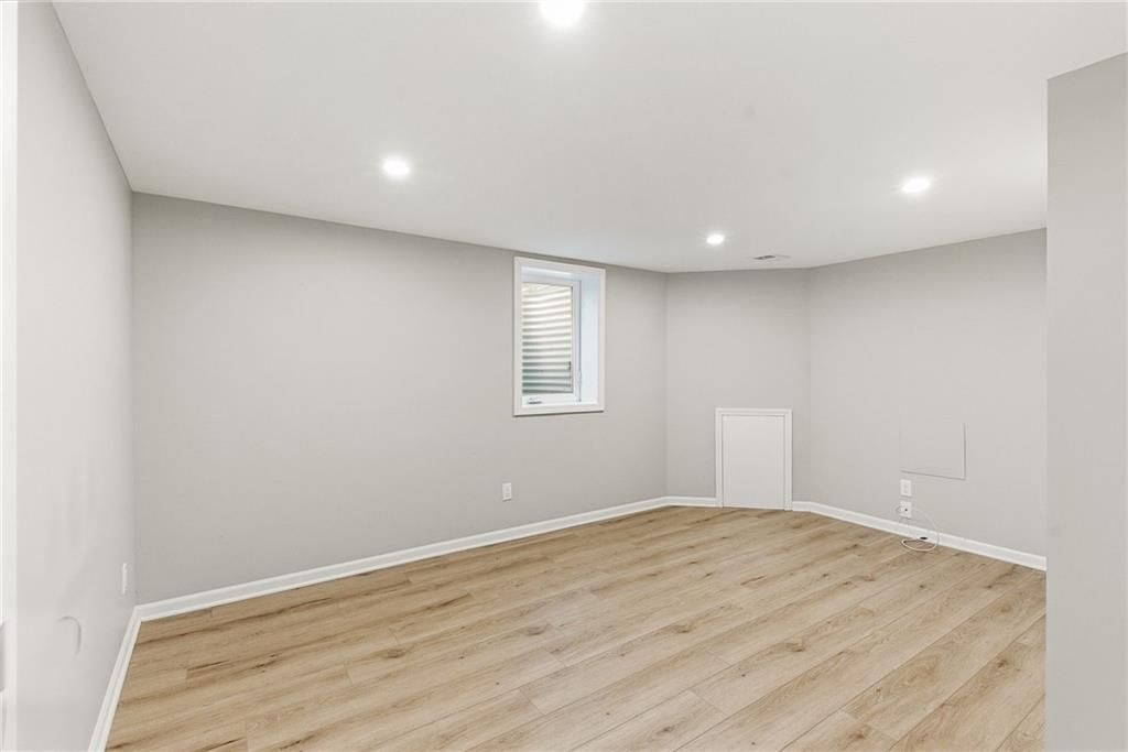 9915 MERCIER Street — photo 45