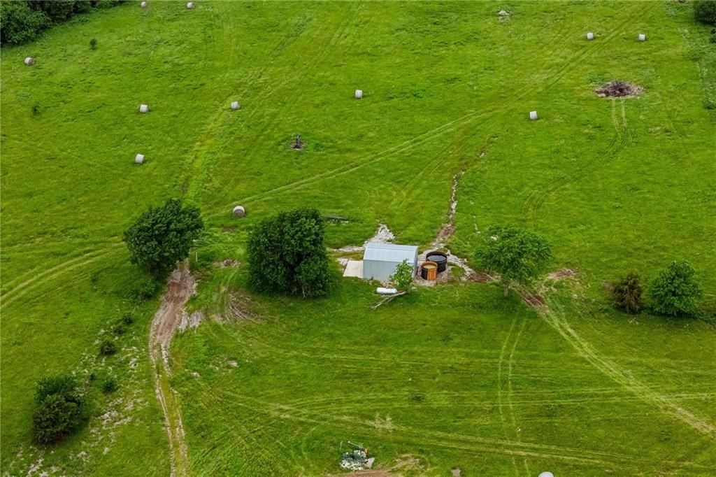 Photo 24 of 37 - 29040 Bethel Church Road, Paola, KS 66071