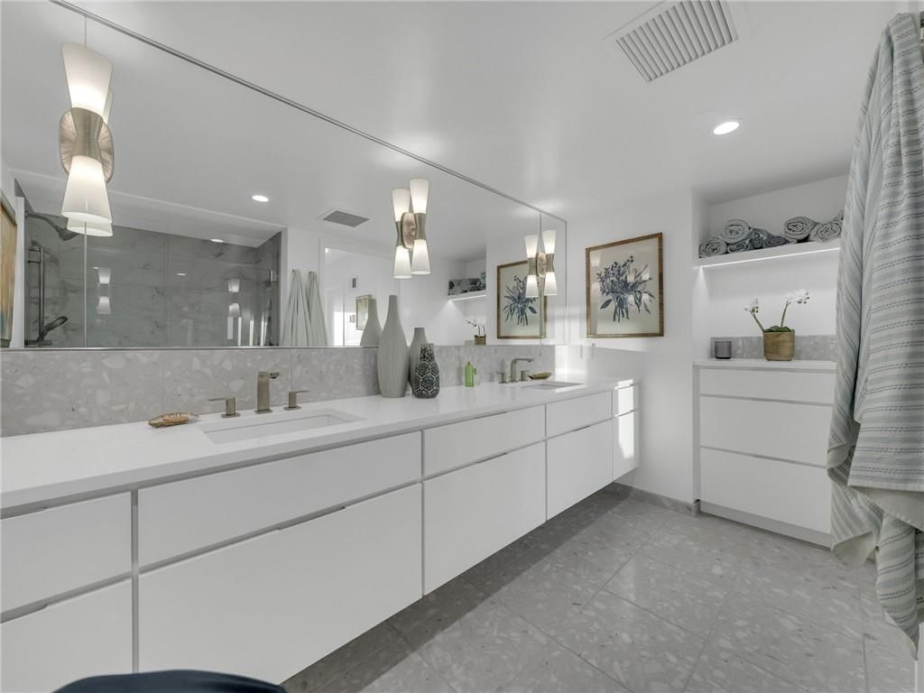2510 Grand Boulevard — photo 30