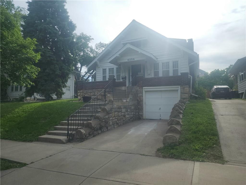4236 Genessee Street — photo 2