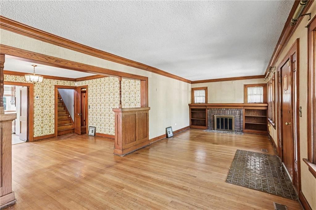 4236 Genessee Street — photo 9