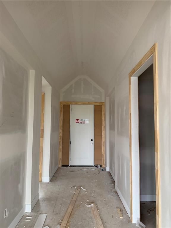 803 Savannah Court — photo 4