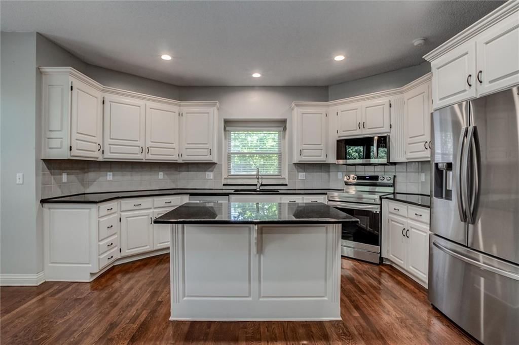 14308 Barton Street — photo 14