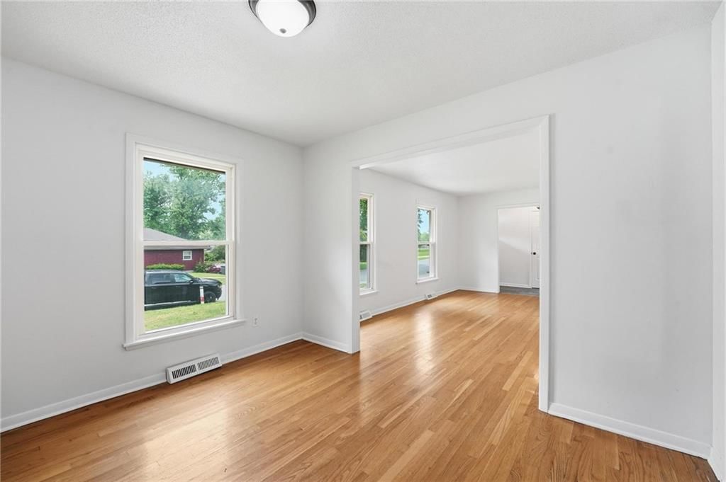 8026 Cleveland Avenue — photo 5