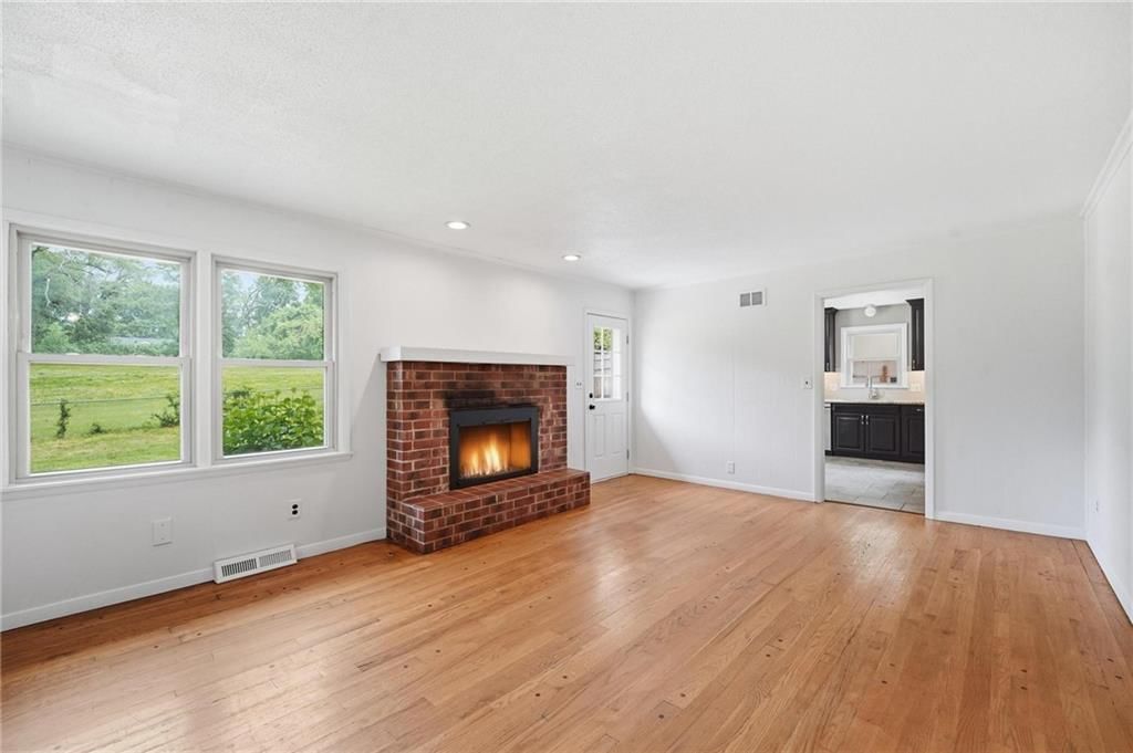 8026 Cleveland Avenue — photo 7