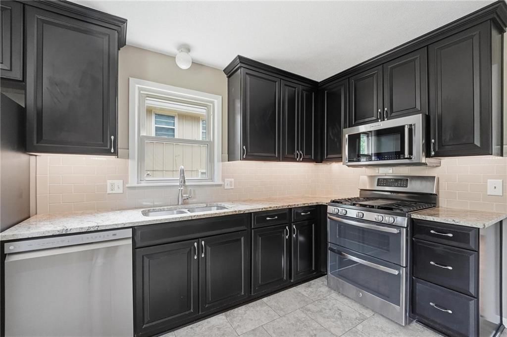 8026 Cleveland Avenue — photo 12