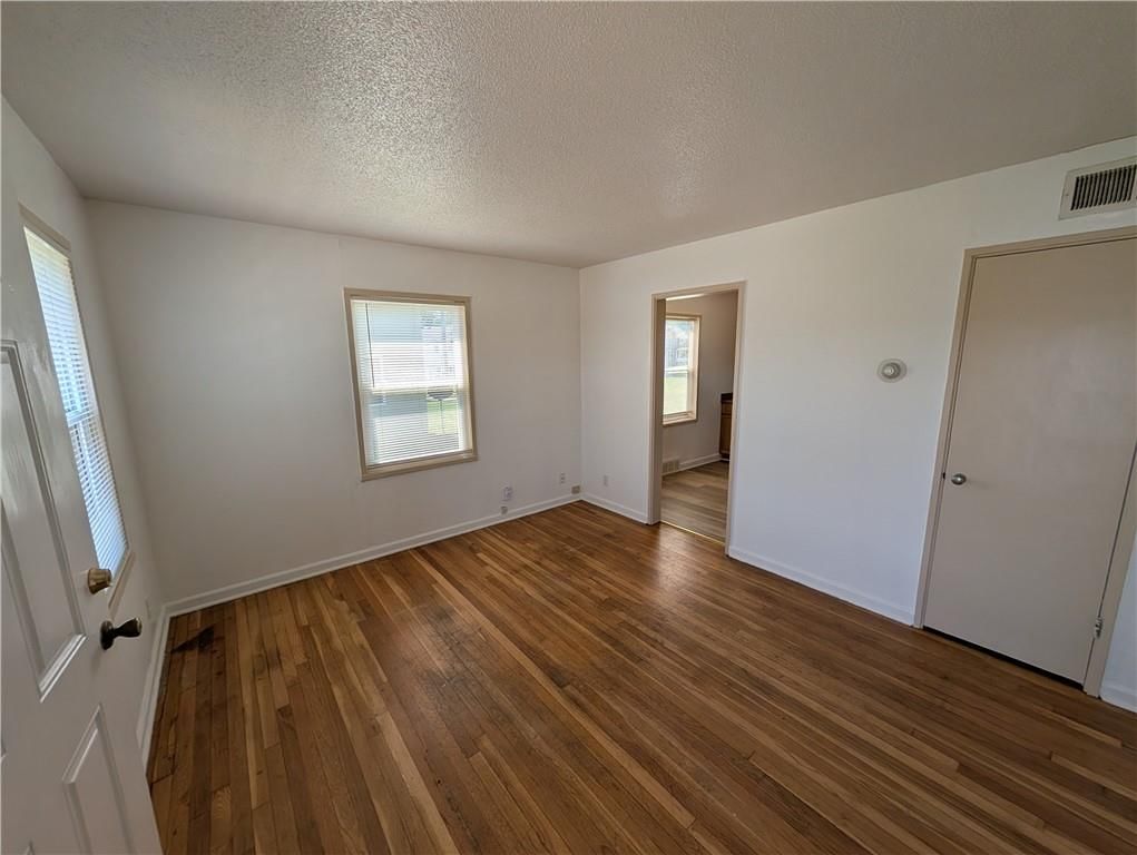9504 Harrison Street — photo 14