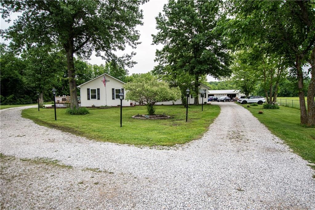 8005 S Buckner Tarsney Road — photo 4
