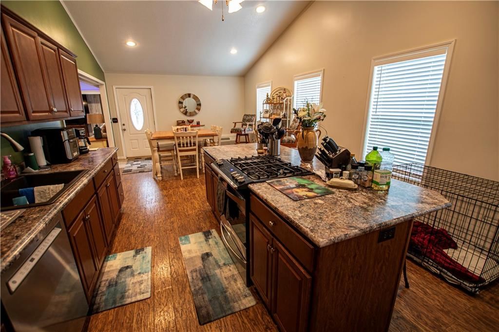 8005 S Buckner Tarsney Road — photo 6