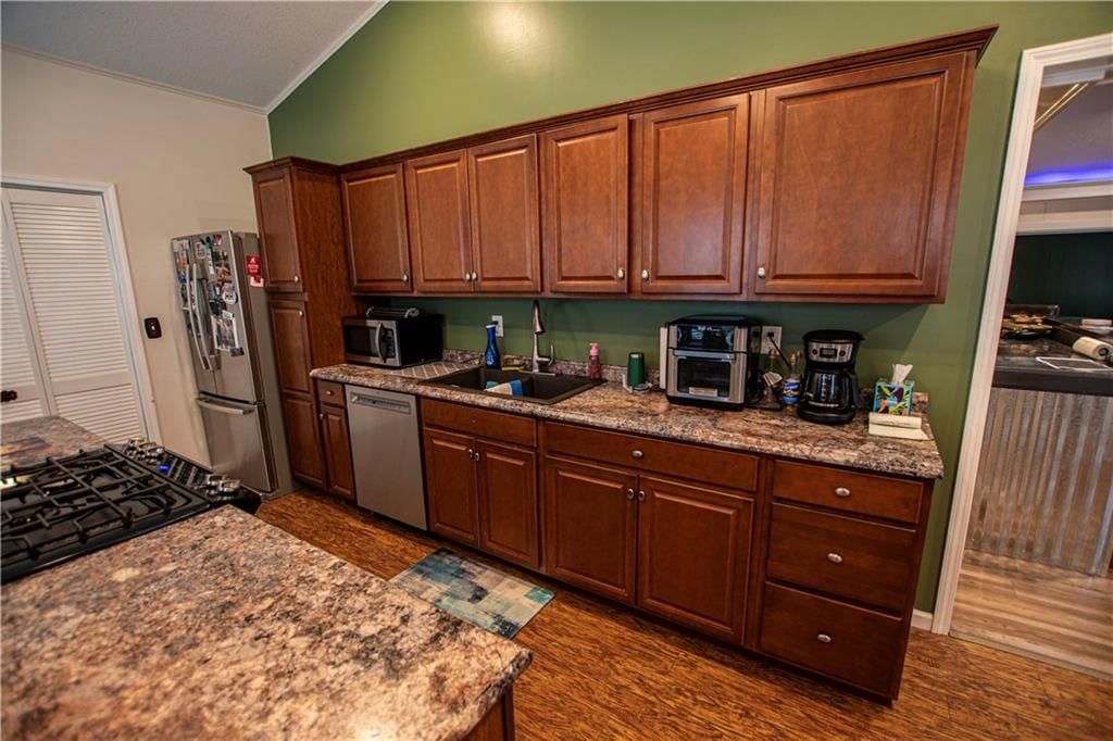 8005 S Buckner Tarsney Road — photo 8