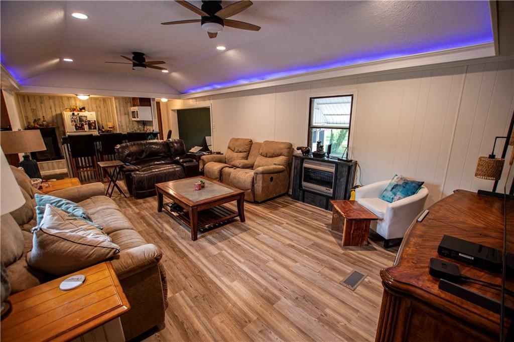 8005 S Buckner Tarsney Road — photo 13