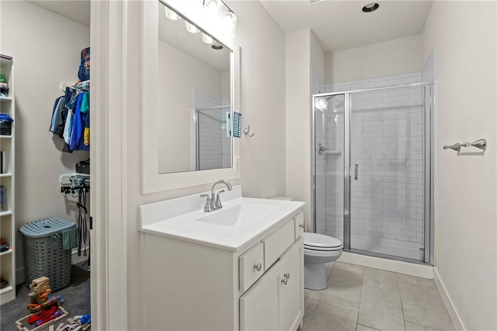 16704 Earnshaw Street — photo 25