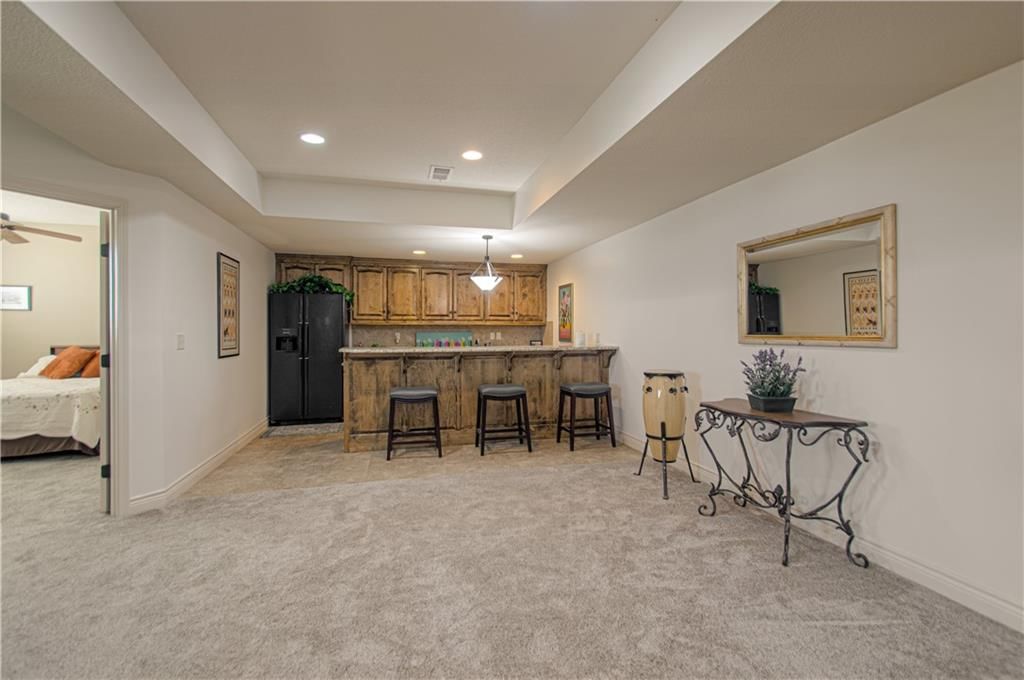 2512 NE CRESTVIEW Street — photo 21