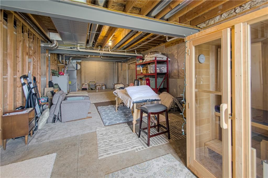 2512 NE CRESTVIEW Street — photo 26