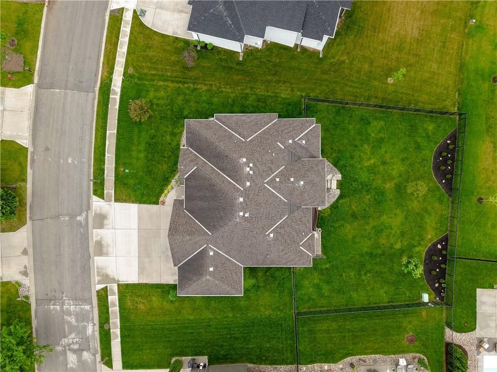 2512 NE CRESTVIEW Street — photo 38