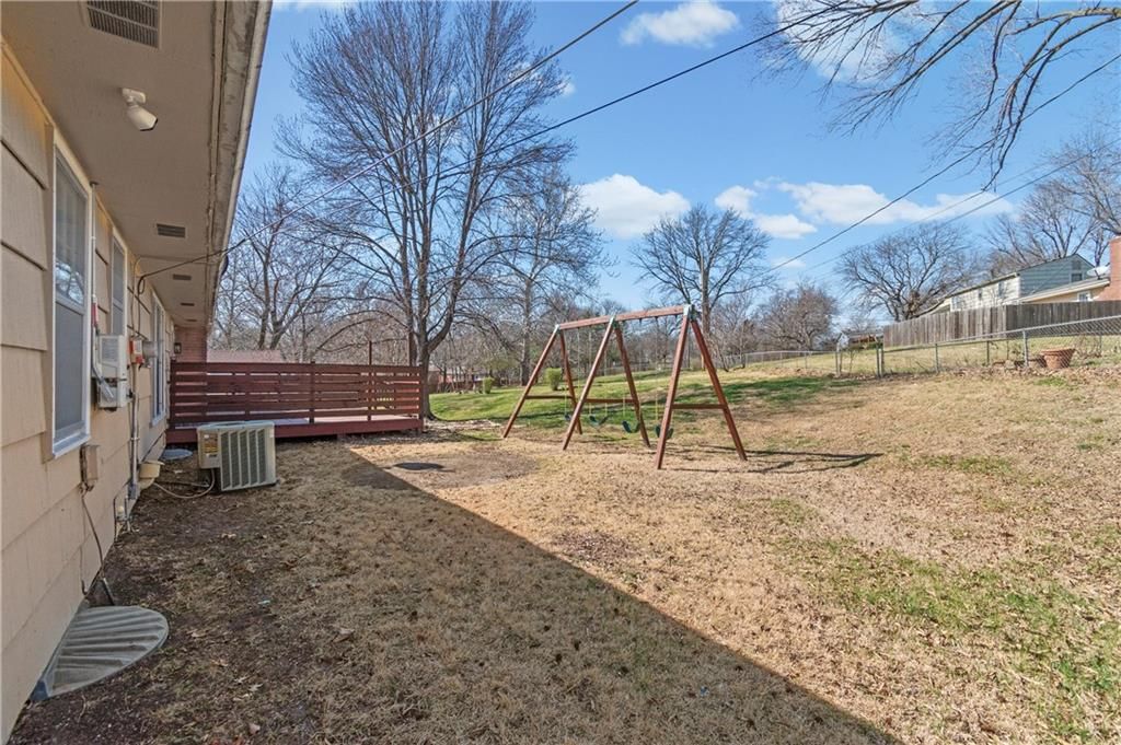 3432 NE 46TH Street — photo 36