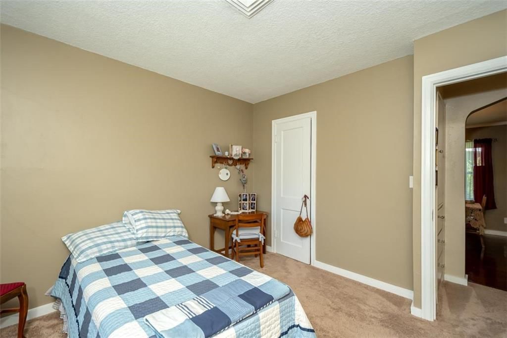 1209 S Hickory Street — photo 20