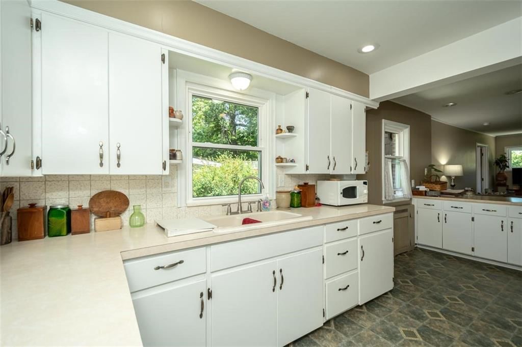 1209 S Hickory Street — photo 23